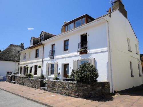 Torcross Apartment | 2 Bayview