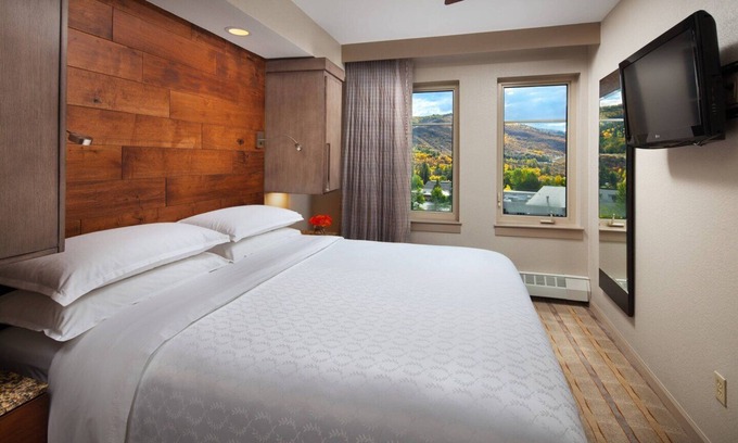Avon Resort | 2 Bd, 2 Ba w/Kitchenette - Beaver Creek - Sheraton Mountain Vista Resort