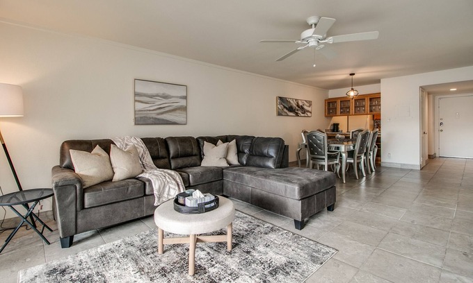 South Scottsdale Condo | 2 Bdrm Condo in Prime Old Town Scottsdale Location!