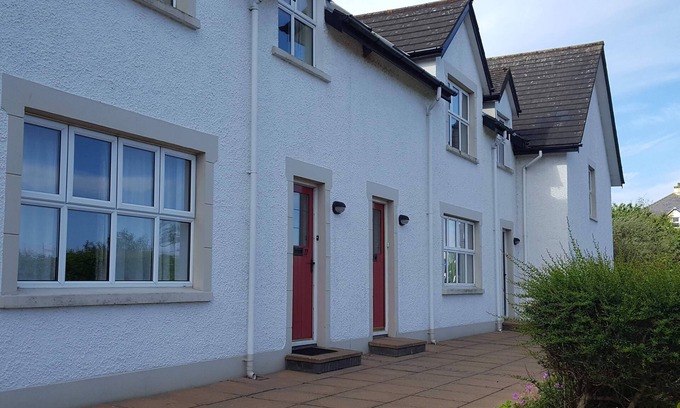 Bushmills Apartment | 2 Bed Apartment , Bushmills with secure parking/garage close to Giants Causeway