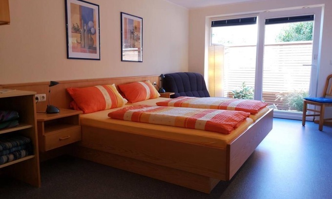 Kaimt Bed & Breakfast | 2 bed apartment, outbuilding, Müller Thurgau - Schier, appartment pension