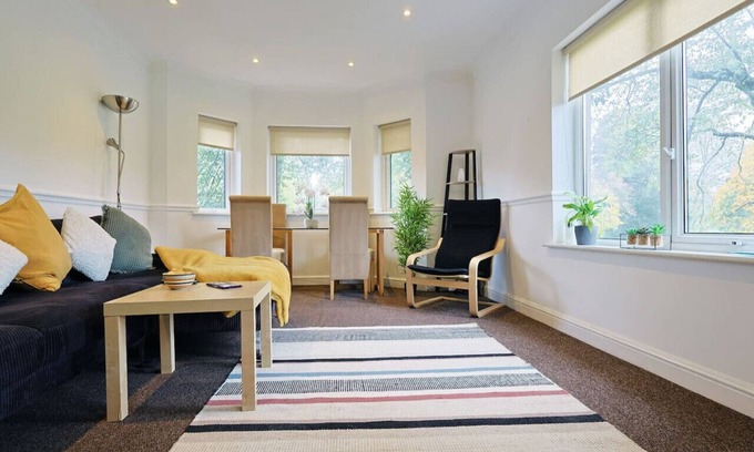 Pontcanna Apartment | 2 bed apt with amazing views