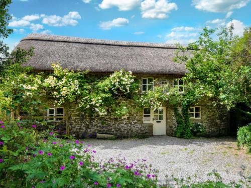 Chittlehampton House | 2 Bed in Barnstaple LCOBB