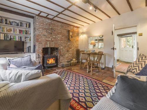 North Creake House | 2 Bed in North Creake KT003
