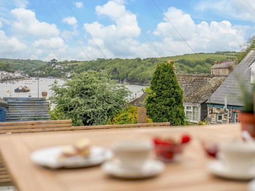 Polruan House | 2 Bed in Polruan 91396