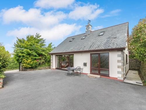 Redruth House | 2 Bed in Portreath 54586