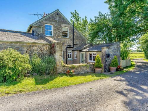 Richmond House | 2 Bed in Richmond 88217