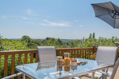 Ryde Cabin | 2 Bed in Upton oc-h32761