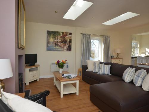 Kewstoke House | 2 Bed in Weston-super-Mare 57144
