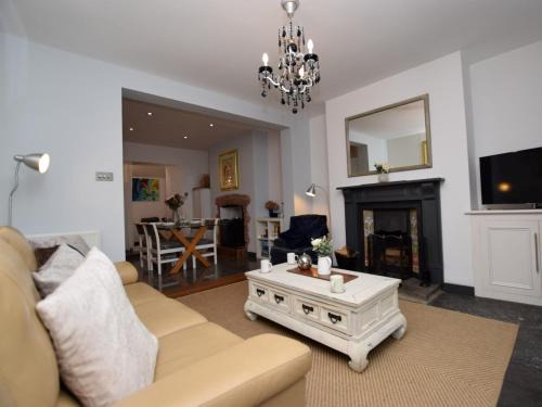 Wookey Hole House | 2 Bed in Wookey Hole WESBA