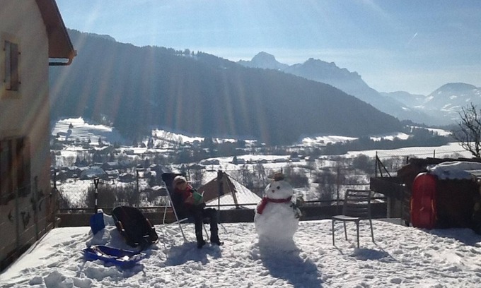 Saint-Paul-en-Chablais Apartment | 2 bedroom apartment close to the lake, skiing and hiking - Bernex/Évian