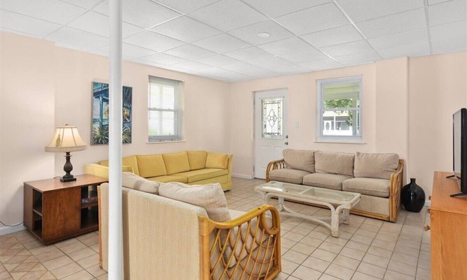 Edgewater Acres House | 2 bedroom 1 bathroom! Lower level of the Duplex on canal