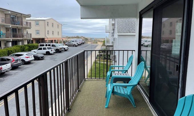 Midtown Ocean City Condo | 2 Bedroom 2 Bathroom Vacation Condo!