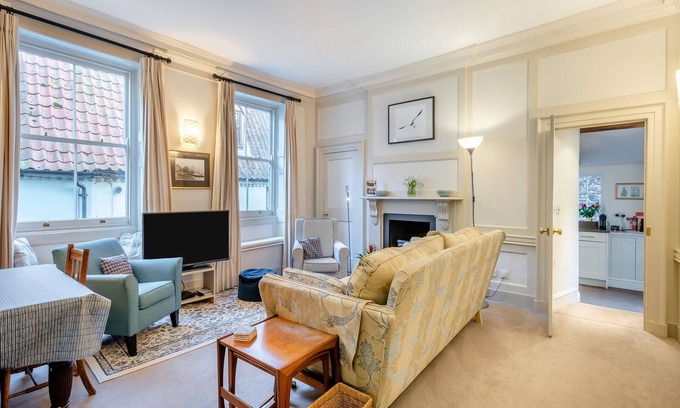 Wells-next-the-Sea Cottage | 2 bedroom accommodation in Wells-next-the-Sea