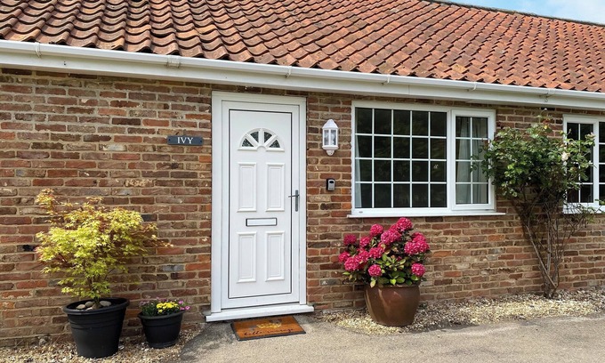 Burgh le Marsh Cottage | 2 bedroom accommodation in Burgh Le Marsh