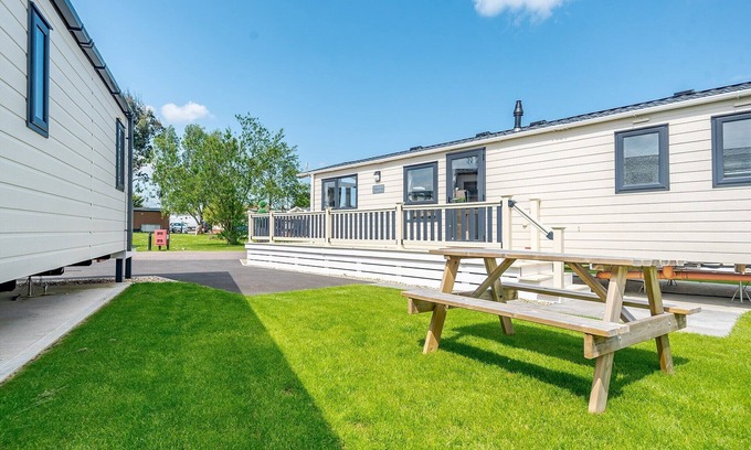 Potter Heigham House | 2 bedroom accommodation in Potter Heigham