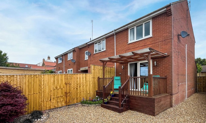 Cayton Cottage | 2 bedroom accommodation in Cayton, near Scarborough