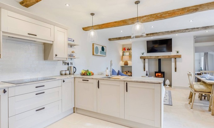 Shrewsbury Cottage | 2 bedroom accommodation in Hookagate, near Shrewsbury