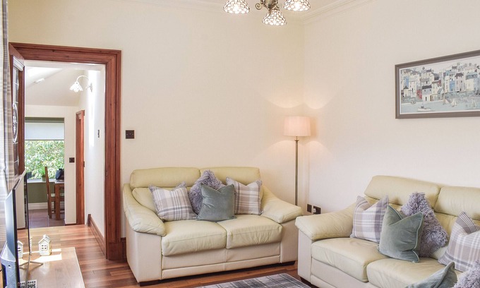 Ardrossan Cottage | 2 bedroom accommodation in Ardrossan, near Ayr