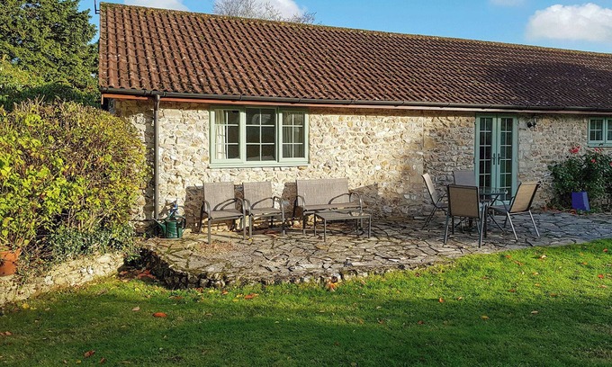 Axminster Cottage | 2 bedroom accommodation in Membury, near Axminster