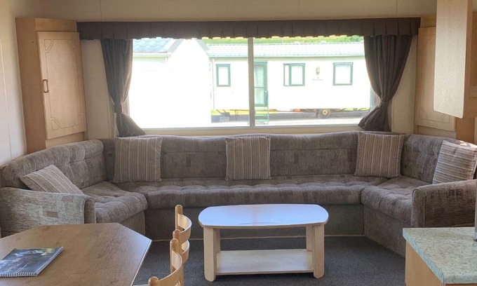 Fishguard House | 2 bedroom accommodation in Fishguard, Pembrokeshire