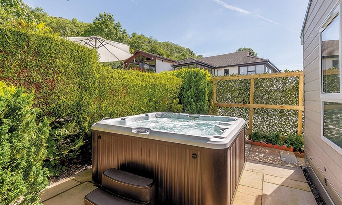 Rhyd-y-foel Cabin | 2 bedroom accommodation in Abergele
