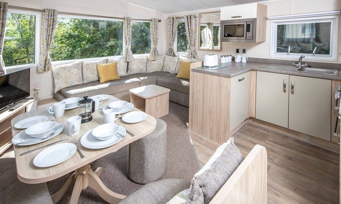 Cardigan House | 2 bedroom accommodation in St Dogmaels, Pembrokeshire