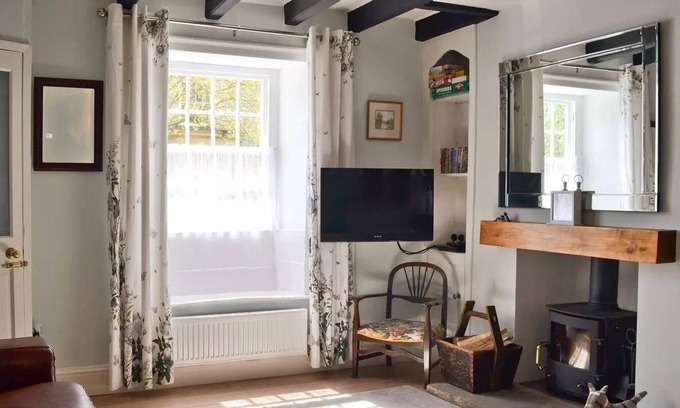 Pickering Cottage | 2 bedroom accommodation in Pickering