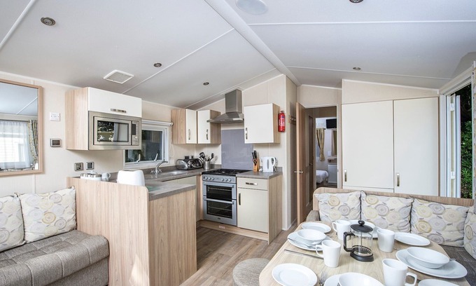 Looe House | 2 bedroom accommodation in Polperro