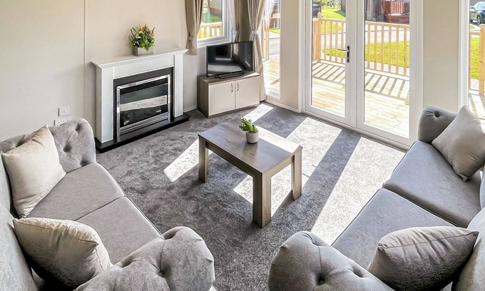 Tunstall Ski Chalet | 2 bedroom accommodation in Tunstall, Nr Hull