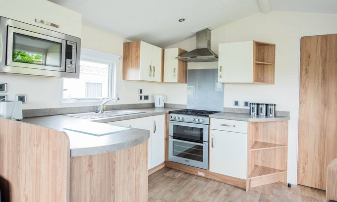Looe House | 2 bedroom accommodation in Looe