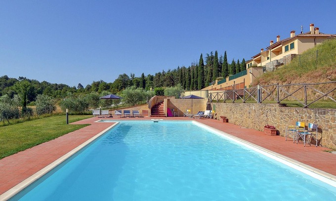 Bucine Apartment | 2 bedroom amazing apartment in Bucine