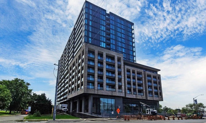 Cooksville Apartment | 2-bedroom apartment in welcoming Mississauga with AC, fitness room