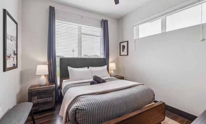 North Burnet Apartment | 2-bedroom apartment in charming Austin with fitness room, AC