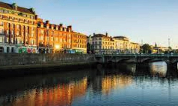 Ballsbridge Apartment | 2 Bedroom Apartment In the heart of Dublin 4