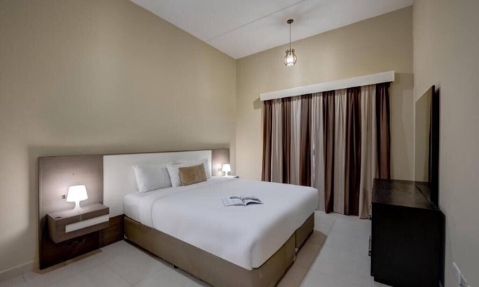 Dubai Investment Park House | 2 Bedroom Apartment Near Dubai Internet City Gate