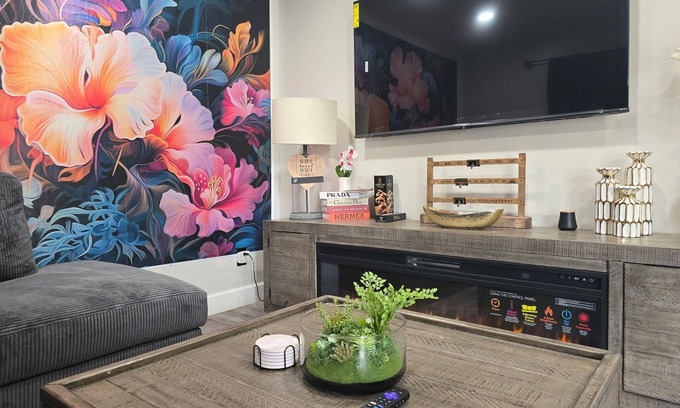 Southeastern Sacramento Apartment | 2-bedroom apartment in wonderful Sacramento with WiFi
