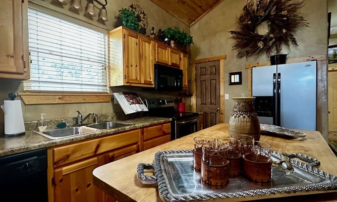 Amarillo Other | 2 bedroom Barndo close to Palo Duro Canyon