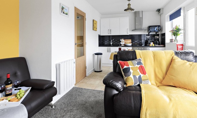 Brixham Ski Chalet | 2 bedroom chalet with access to seasonal facilities including indoor heated pool