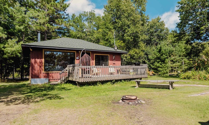 Carling House | 2-Bedroom Cottage #4 - Sand Bay