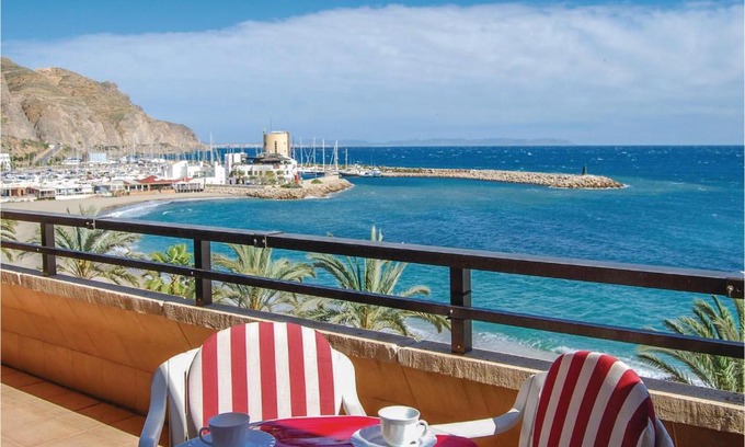 Aguadulce Apartment | 2 Bedroom Cozy Apartment In Aguadulce