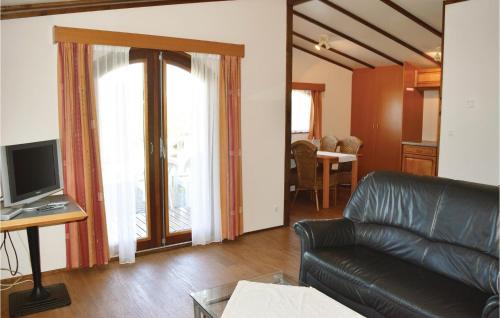 Ferienhausgebiet Hillenseifen House | 2 Bedroom Cozy Home In Gerolstein