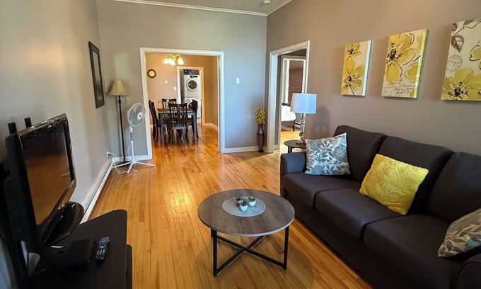 Waterford Valley Apartment | 2 Bedroom Executive Apartment Downtown St. John’s, Westmount Manor Unit 1