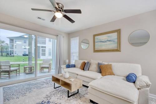 Carolina Forest Resort | 2 Bedroom Golf Course Oasis At River Oaks