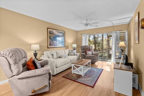 Pawleys Island Villa | 2 Bedroom Golf Villa in Pawleys Island
