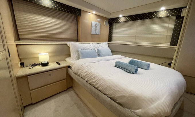 Madeira Beach Boat Rental | 2 Bedroom Luxury Yacht at the heart of downtown Madeira Beach