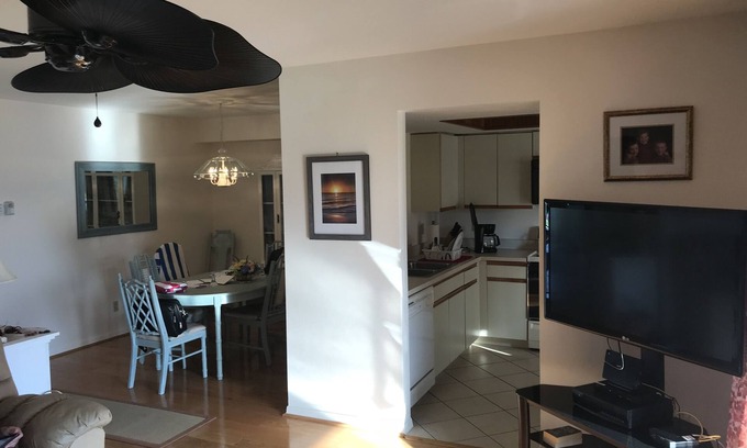 Naples Condo | 2 bedroom on beautiful golf course