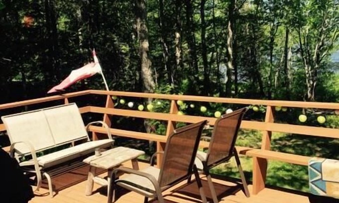 Shannon Cottage | 2 bedroom waterfront on St John River, Washademoak Lake, Big Cove.