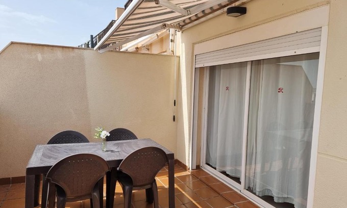 Roquetas de Mar Apartment | 2 bedroomed, penthouse Apartment with sea and mountain views