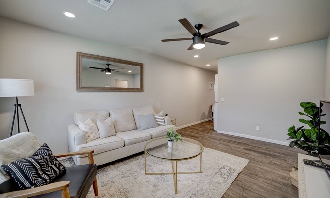 Bentonville Apartment | 2-BR Restful Stay in a Redesigned Home Near The Momentary & 8th Street Market